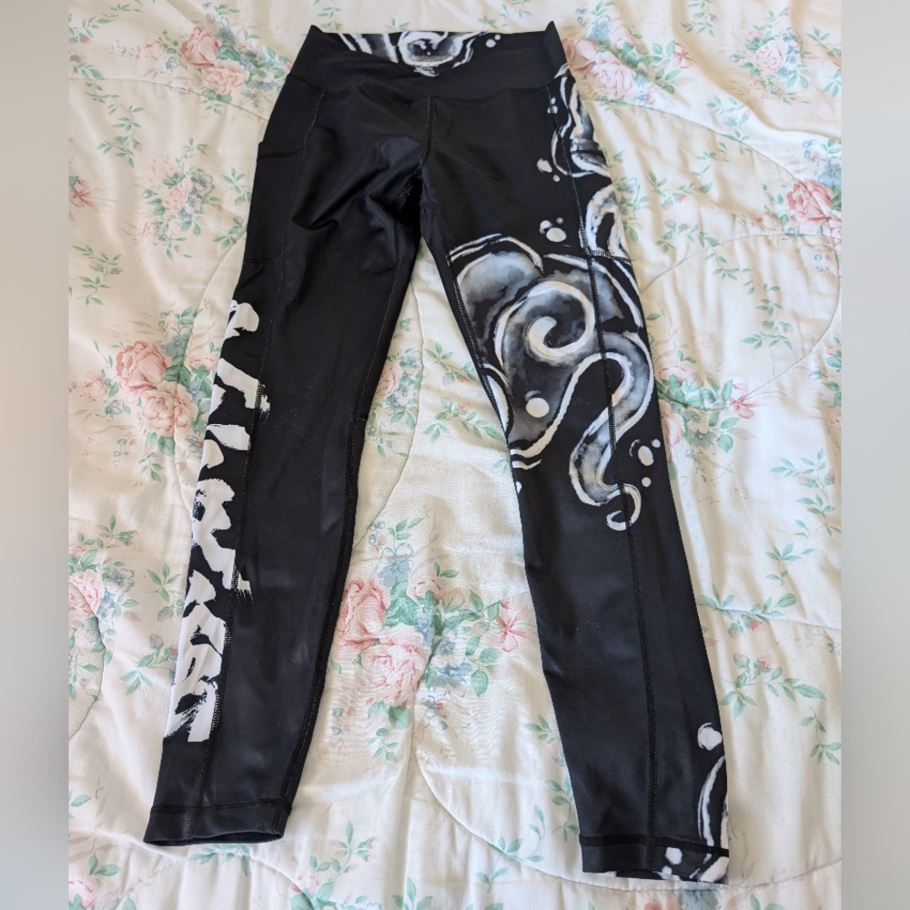 GUC Iron Yokai V-Cut Cloud Leggings
